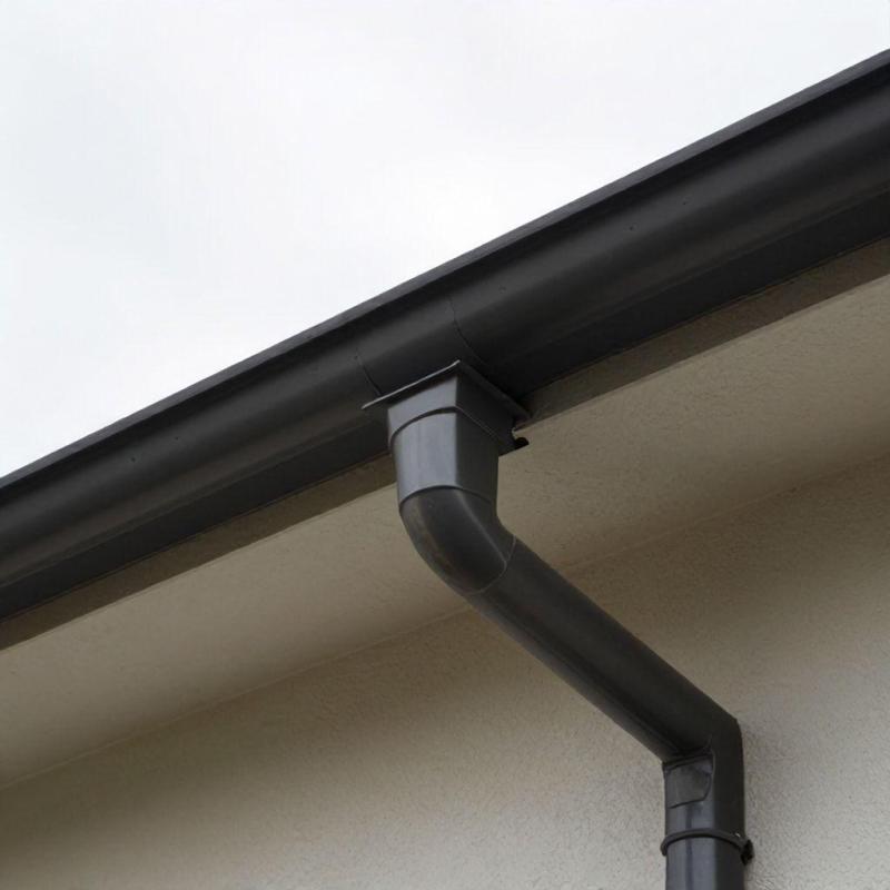 Calhas Personalizadas: Dicas Essenciais para Proteger sua Estrutura Contra a Água da Chuva